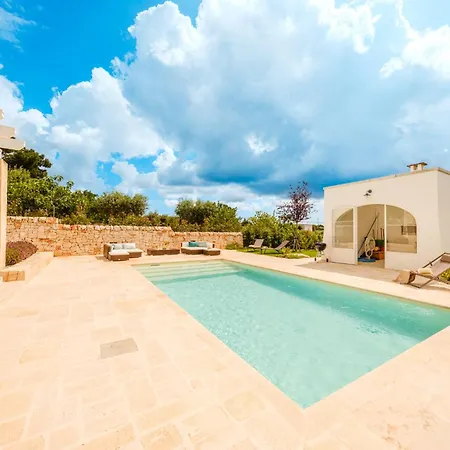 Helloapulia Family Trullo Of Silence * Locorotondo