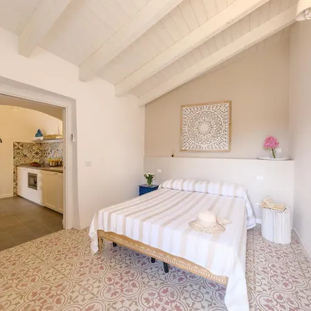Helloapulia Family Trullo Of Silence Βίλα