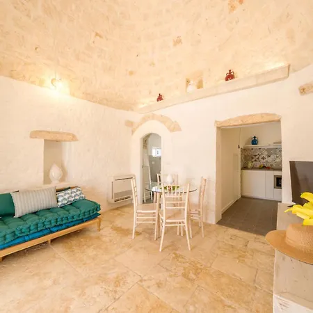 Helloapulia Family Trullo Of Silence *